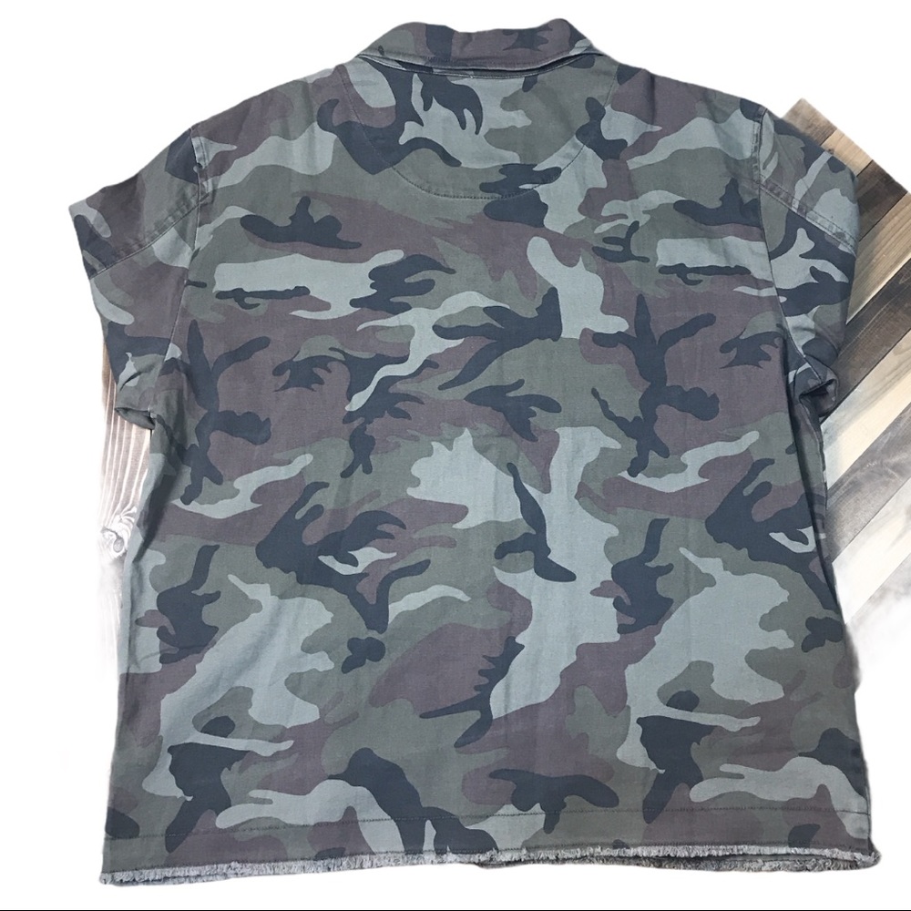 Sanctuary Camo Jacket Snap Button Jacket Large - image 3